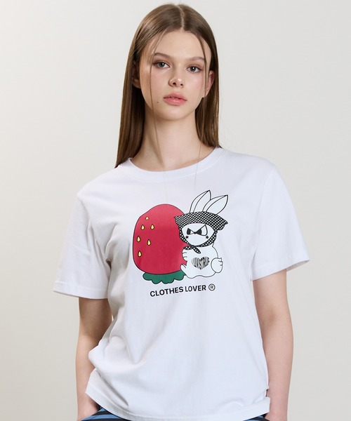 LUVISTRUE(ラヴイズトゥルー)の「SM STRAWBERRY RABBIT TEE(Tシャツ/カットソー・レディース・ホワイト/ブラック/ネイビー・FREE)」の2枚目の写真