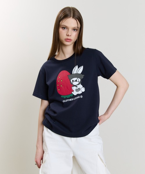LUVISTRUE(ラヴイズトゥルー)の「SM STRAWBERRY RABBIT TEE(Tシャツ/カットソー・レディース・ホワイト/ブラック/ネイビー・FREE)」の10枚目の写真