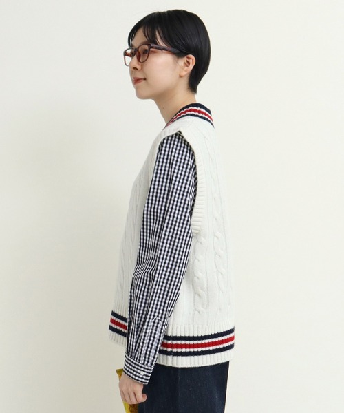 CHILD WOMAN(チャイルドウーマン)の「☆チルデンニットベスト(ベスト・レディース・アイボリー/ネイビー・FREE)」の4枚目の写真