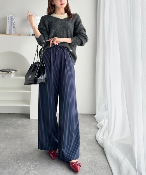 mily bilet(ミウィビレット)の「【mily bilet】ニット×タンクの着まわし自在セットアップ!プレート使い異素材ニットレイヤードオフショル見せアンサンブルニット(ニット/セーター・レディース・チャコールグレー/アイボリー/ブラウン・LARGE/MEDIUM/SMALL/X-LARGE)」の22枚目の写真