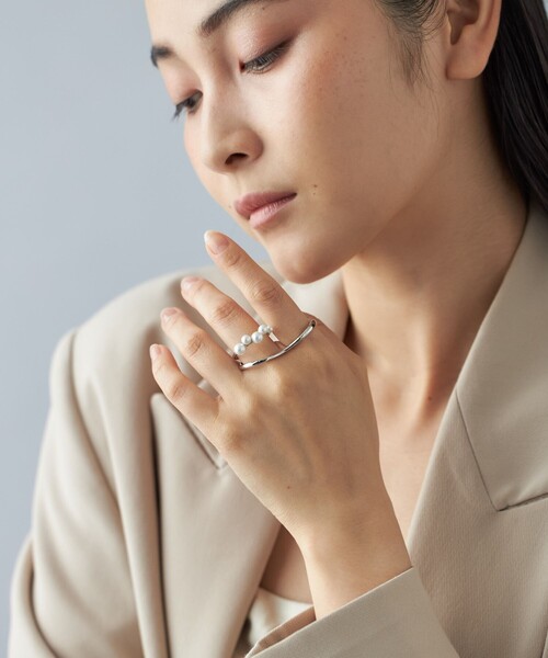 Jouete（ジュエッテ）の「[トゥーリング] レイヤード パール（リング・レディース・プラチナム/イエローゴールド・M/S）」の6枚目の写真