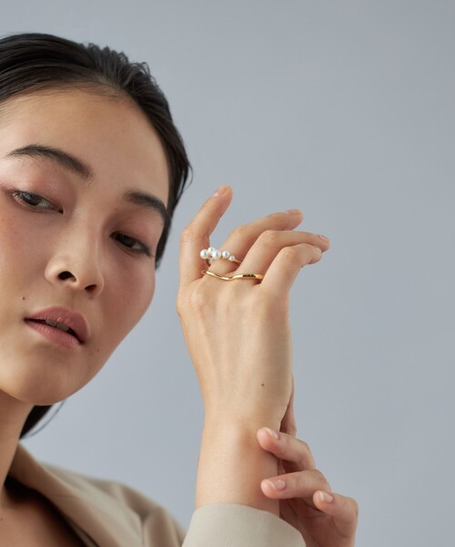 Jouete（ジュエッテ）の「[トゥーリング] レイヤード パール（リング・レディース・プラチナム/イエローゴールド・M/S）」の8枚目の写真