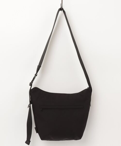 Y-3 ワイスリー ナイロン ボディバッグ ウエストポーチ　ショルダーバッグ Y-3 CROSS BODY BAG（ボディバッグ/ウエストポーチ）｜Y-3