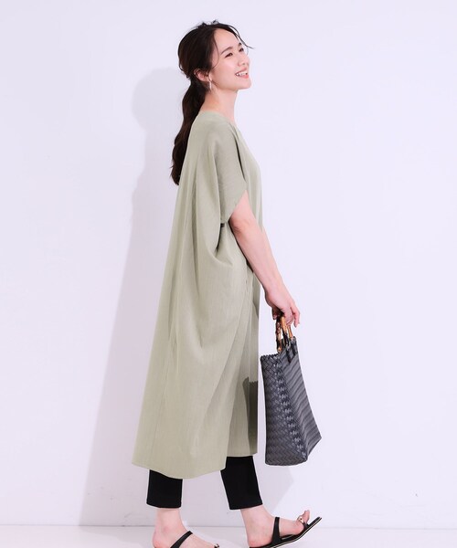 SHOO・LA・RUE（シューラルー）の「【S-LL】楽にサマ見え コクーンシルエットの涼やかワンピース（ワンピース・レディース・ブラック/オリーブ・01/02/03/04）」の3枚目の写真