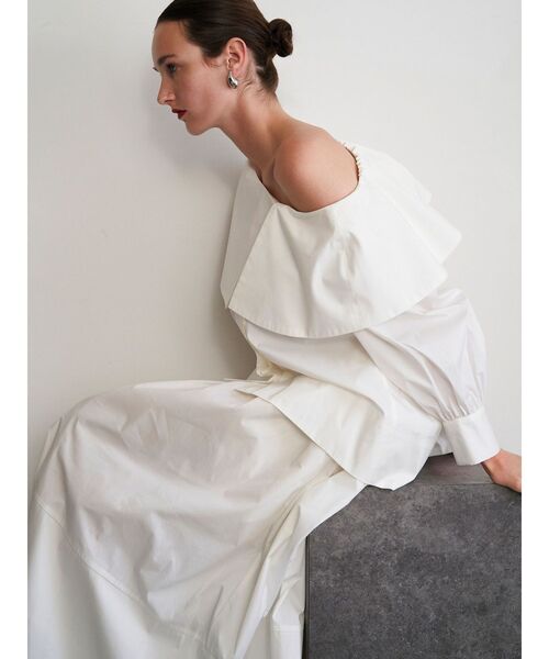 ELENDEEK（エレンディーク）の「マルチネックブラウス【セットアップ対応】（シャツ/ブラウス・レディース・ブラック/オフホワイト/ブルー・FREE）」の18枚目の写真