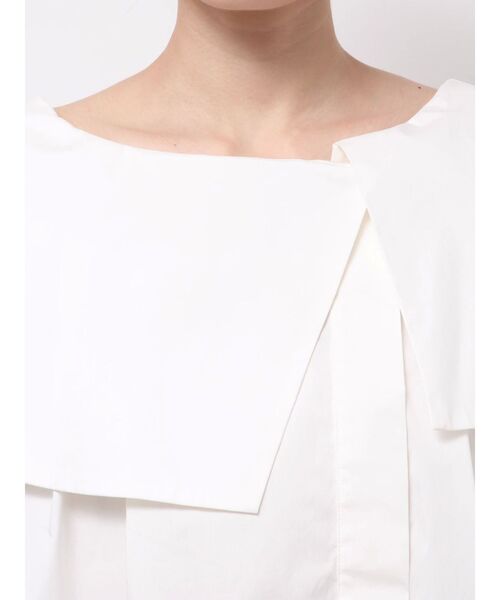 ELENDEEK（エレンディーク）の「マルチネックブラウス【セットアップ対応】（シャツ/ブラウス・レディース・ブラック/オフホワイト/ブルー・FREE）」の9枚目の写真