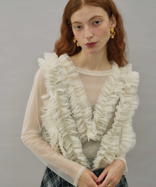 VIOLETTA(ヴィオレッタ)の「ギャザーフリルチュールシアートップス(その他トップス・レディース・ブラウン/ブラック/オフホワイト・FREE)」の4枚目の写真