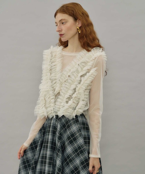 VIOLETTA(ヴィオレッタ)の「ギャザーフリルチュールシアートップス(その他トップス・レディース・ブラウン/ブラック/オフホワイト・FREE)」の6枚目の写真