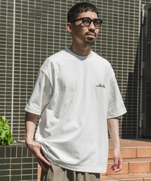 OUTDOOR EXCHANGE（アウトドアエクスチェンジ）の「OUTDOOR EXCHANGE SHORT-SLEEVE T-SHIRTS（Tシャツ/カットソー）」