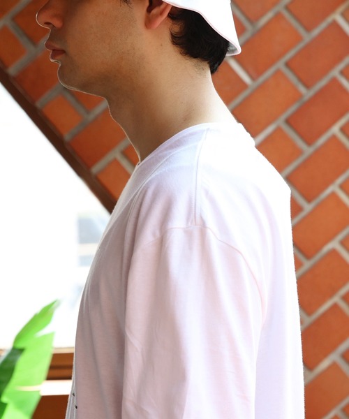Calvin Klein(カルバン・クライン)の「Calvin Klein モノグラム半袖Tシャツ(Tシャツ/カットソー・メンズ・ホワイト系その他/ブラック・SMALL/MEDIUM/LARGE/X-LARGE)」の17枚目の写真