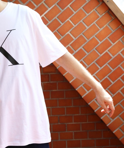 Calvin Klein(カルバン・クライン)の「Calvin Klein モノグラム半袖Tシャツ(Tシャツ/カットソー・メンズ・ホワイト系その他/ブラック・SMALL/MEDIUM/LARGE/X-LARGE)」の19枚目の写真