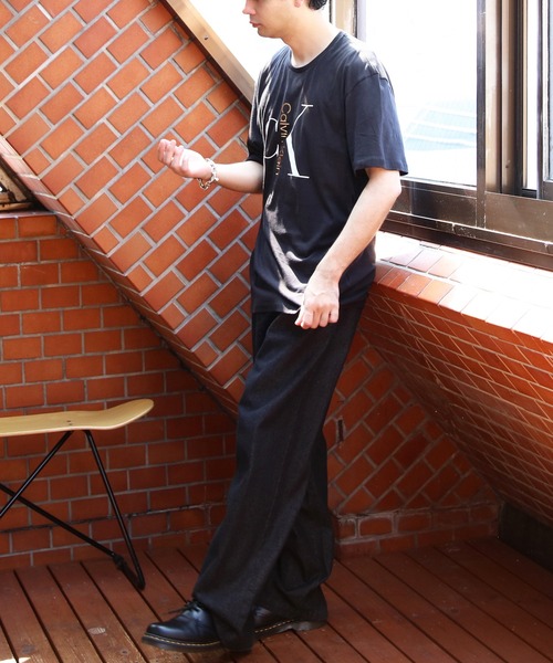 Calvin Klein(カルバン・クライン)の「Calvin Klein モノグラム半袖Tシャツ(Tシャツ/カットソー・メンズ・ホワイト系その他/ブラック・SMALL/MEDIUM/LARGE/X-LARGE)」の5枚目の写真