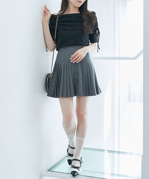 MAJESTIC LEGON(マジェスティックレゴン)の「サイドドロストオフショルカットトップス(Tシャツ/カットソー・レディース・アイボリー/ピンクベージュ/ブラック/ブルー・MEDIUM)」の13枚目の写真