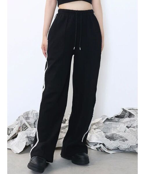 EATME（イートミー）の「サイドレーススウェットパンツ（スウェットパンツ・レディース・ネイビー/ブラック/グレー・FREE）」の2枚目の写真