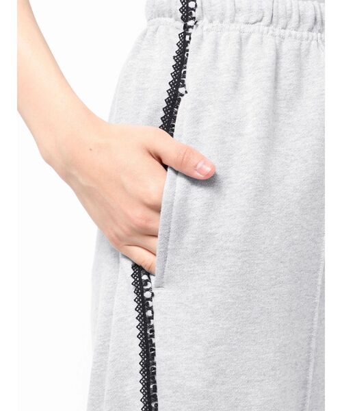 EATME（イートミー）の「サイドレーススウェットパンツ（スウェットパンツ・レディース・ネイビー/ブラック/グレー・FREE）」の20枚目の写真