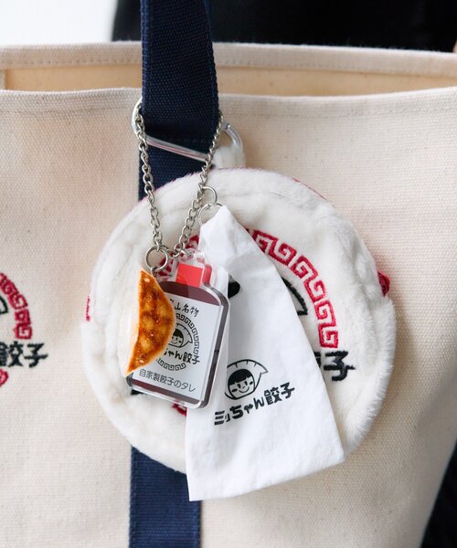 ear PAPILLONNER（イアパピヨネ）の「ミッちゃん餃子コラボチャーム（チャーム・レディース・ホワイト・FREE）」の3枚目の写真