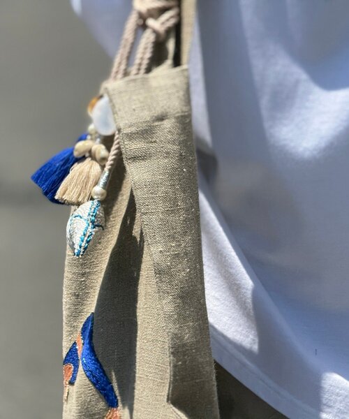 BEARDSLEY（ビアズリー）の「《CITRUS》ヨガガール刺繍トート（トートバッグ・レディース・ベージュ・FREE）」の8枚目の写真