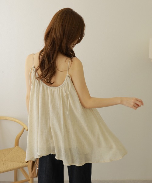 LAULEN（ローレン）の「airy tuck camisole/エアリータックフレアキャミソール（キャミソール・レディース・ブラウン/ベージュ・FREE）」の5枚目の写真