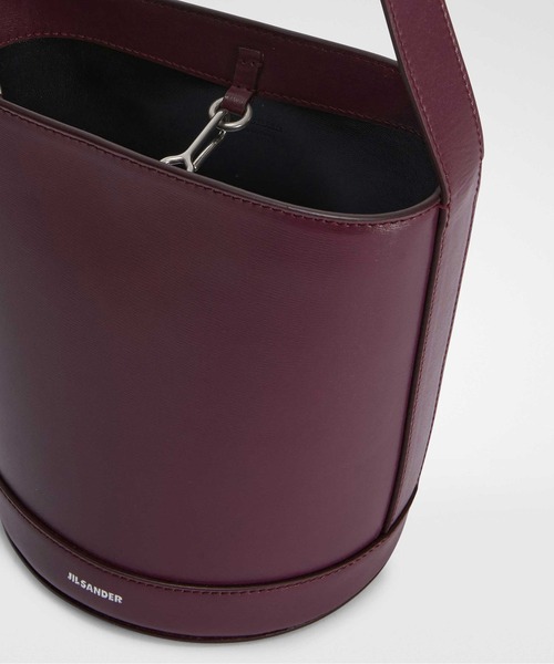 JIL SANDER(ジルサンダー)の「CANNOLO BUCKET(ショルダーバッグ・レディース・ブラック/グレー系/パープル系・UNI)」の8枚目の写真