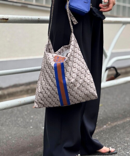 grace grace （グラスグラス）の「【grace grace/グラスグラス】アイビーモノグラムサブバッグ M（ショルダーバッグ・レディース・パープル系その他/ブルー系その他/イエロー系その他・FREE）」の18枚目の写真