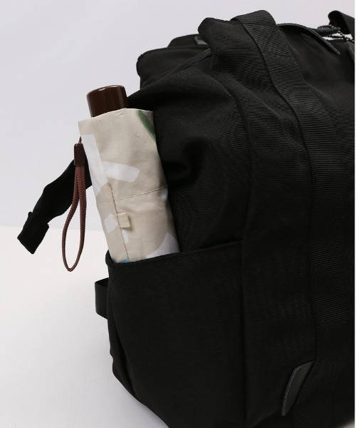 BACKYARD FAMILY(バックヤードファミリー)の「Take Me 3Layer Daypack2(バックパック/リュック・レディース・カーキ/グレー/ネイビー/ベージュ/ブラック・FREE)」の19枚目の写真