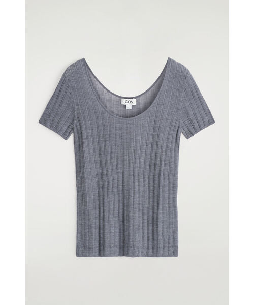 COS（コス）の「リブニットシルクTシャツ（Tシャツ/カットソー・レディース・グレー系その他2・XS/L/S/M）」の6枚目の写真