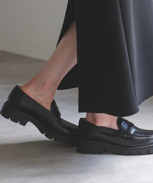 CORSO ROMA，9（コルソローマ）の「CORSO ROMA9/コルソローマ ノーヴェ ボリュームローファー（ローファー・レディース・ブラック・36/37/38/39）」の2枚目の写真