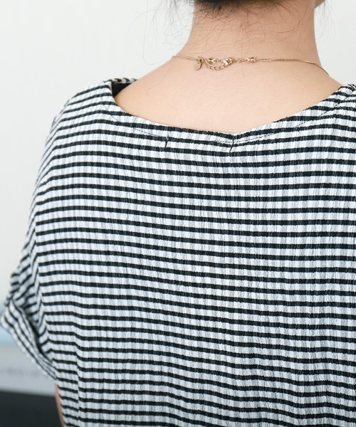 libelle more（リベル モア）の「シャーリングバックフレアトップス（Tシャツ/カットソー・レディース・オフホワイト/ブラウン系その他/ブラック/ホワイト系その他・M）」の9枚目の写真