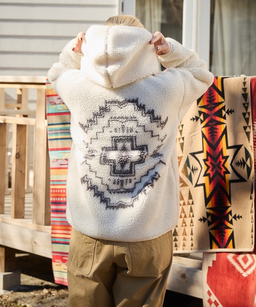 PENDLETON(ペンドルトン)の「PENDLETON/ペンドルトン ボアジャガードジップフーディ(その他アウター・メンズ・チャコールグレー/ブラック/アイボリー・LARGE/MEDIUM)」の1枚目の写真