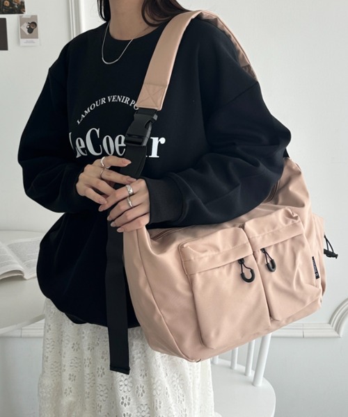 wears(ウェアーズ)の「ダブルポケットボディバッグ ショルダーバッグ(ボディバッグ/ウエストポーチ・レディース・ホワイト/ベージュ/ブラック/カーキ・FREE)」の3枚目の写真