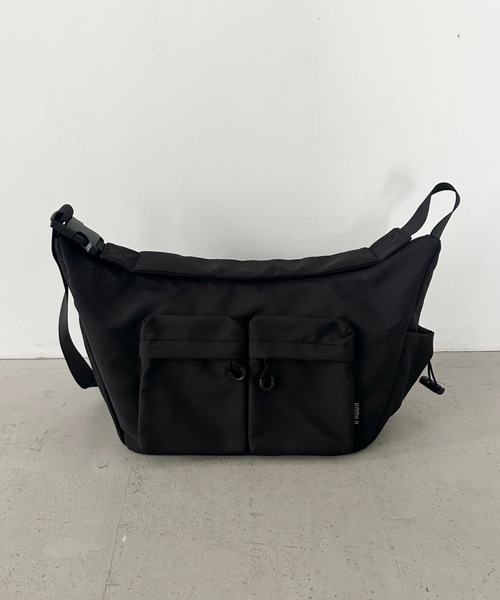 wears(ウェアーズ)の「ダブルポケットボディバッグ ショルダーバッグ(ボディバッグ/ウエストポーチ・レディース・ホワイト/ベージュ/ブラック/カーキ・FREE)」の8枚目の写真
