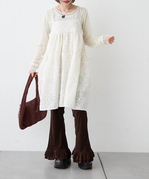 w closet（ダブルクローゼット）の「フラワーレースミニキャミ