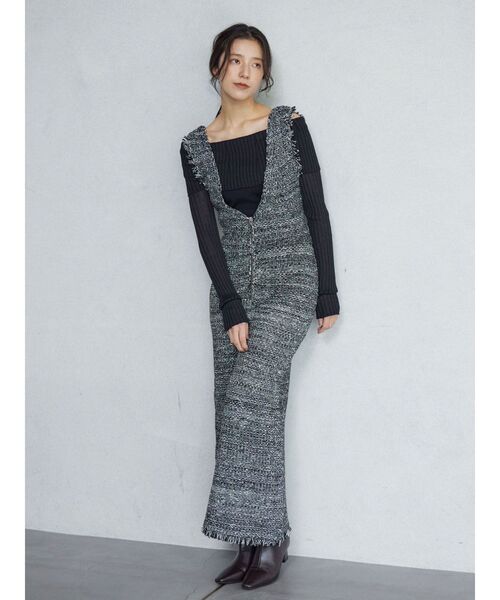 LAGUNAMOON(ラグナムーン)の「シアーオフショルニットプルオーバー(ニット/セーター・レディース・ブラック/クリーム/ホワイト・FREE)」の15枚目の写真