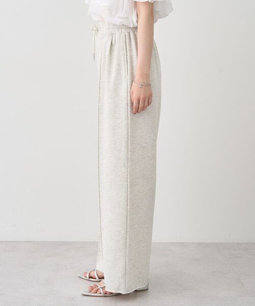 earth music&ecology（アースミュージックアンドエコロジー）の「センターシームタックスウェットパンツ（その他パンツ・レディース・チャコールグレー/ホワイト系その他・FREE）」の13枚目の写真