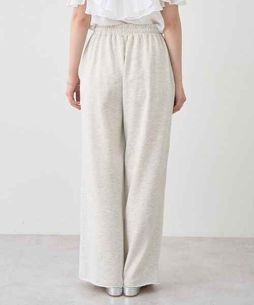 earth music&ecology（アースミュージックアンドエコロジー）の「センターシームタックスウェットパンツ（その他パンツ・レディース・チャコールグレー/ホワイト系その他・FREE）」の14枚目の写真