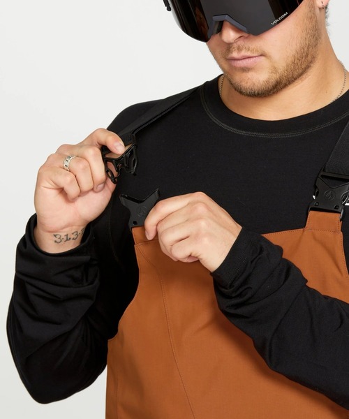 VOLCOM(ボルコム)の「【VOLCOM/ボルコム】Mens V.Co Sparta Bib Overalls /スキースノーボードビブパンツ(その他パンツ・メンズ・レッド/オリーブ/ブラック・LARGE/MEDIUM/SMALL/X-LARGE)」の16枚目の写真