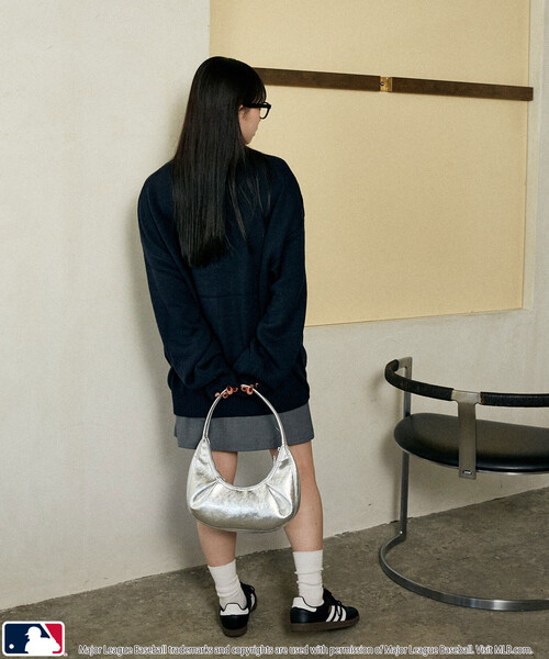 MARY QUANT(マリークワント)の「MLB × MARY QUANT /エムエルビー × マリークワント MLB×MARY QUANT PATCH KNIT CARDIGAN/ロゴパッチニットカーディガン(限定展開)(カーディガン/ボレロ・メンズ・ブラウン/ネイビー/ブラック・MEDIUM/SMALL/LARGE)」の11枚目の写真