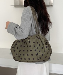 FINEnough（ファインナフ）の「ドット柄　ヒョウ柄カレッジショルダーバッグ/ペットボトル収納可能（ショルダーバッグ）」