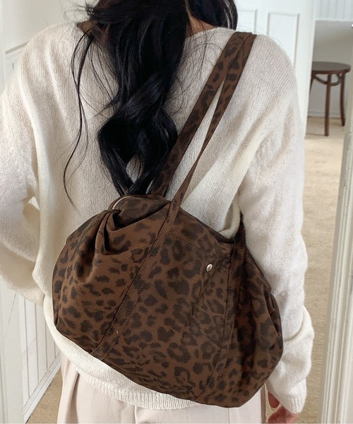 セール】ドット柄 ヒョウ柄カレッジショルダーバッグ/ペットボトル収納