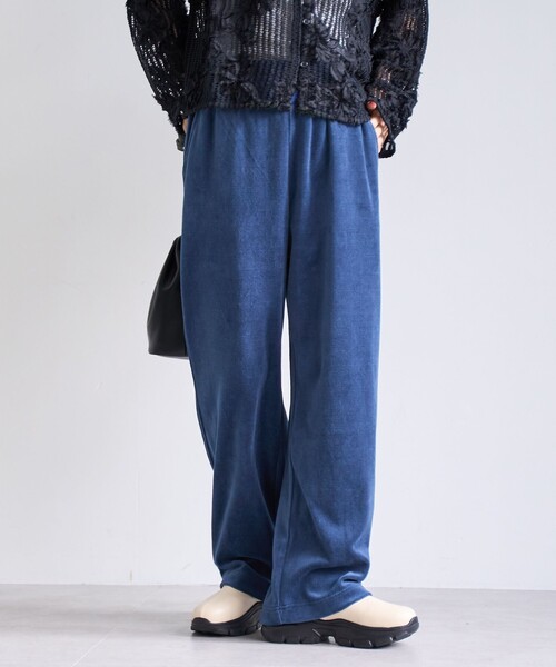 coen（コーエン）の「フェレットライクベロアイージーワイドパンツ（その他パンツ・レディース・オレンジ/ナチュラル/グレー/ブラウン/ロイヤルブルー/ブラック・L/M）」の5枚目の写真