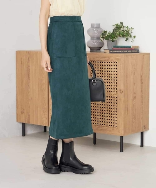 a.v.v(アーヴェヴェ)の「【ストレッチ/洗える】フェイクスエードナロースカート(スカート・レディース・グリーン/モカ/アイボリー/チャコールグレー・36/40/38/34/42)」の9枚目の写真