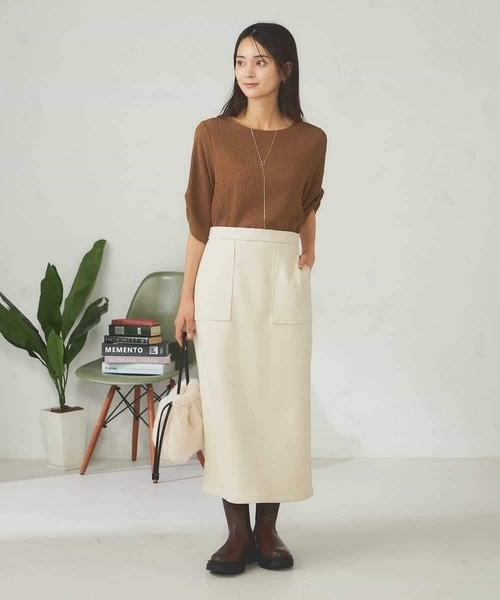 a.v.v(アーヴェヴェ)の「【ストレッチ/洗える】フェイクスエードナロースカート(スカート・レディース・グリーン/モカ/アイボリー/チャコールグレー・36/40/38/34/42)」の17枚目の写真