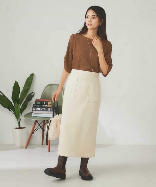 a.v.v(アーヴェヴェ)の「【ストレッチ/洗える】フェイクスエードナロースカート(スカート・レディース・グリーン/モカ/アイボリー/チャコールグレー・36/40/38/34/42)」の18枚目の写真