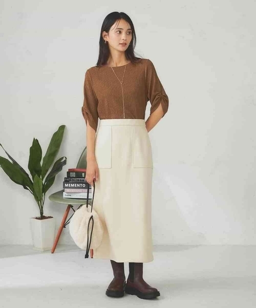 a.v.v(アーヴェヴェ)の「【ストレッチ/洗える】フェイクスエードナロースカート(スカート・レディース・グリーン/モカ/アイボリー/チャコールグレー・36/40/38/34/42)」の5枚目の写真