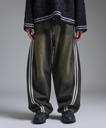 MSG（エムエスジー）の「Buyer's Select/サイドラインカーブデニムパンツ【UNISEX】（デニムパンツ）」