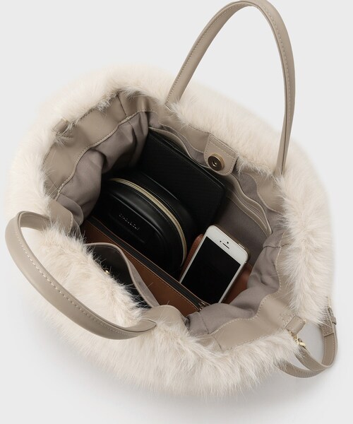 UNTITLED（アンタイトル）の「【定番人気！】2Wayドロストフェイクファートート（トートバッグ・レディース・ブラウン系/ブラウン系その他/ライトベージュ/グレー・99）」の13枚目の写真