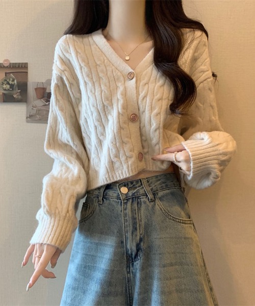 セール】Vネッククロップド丈ケーブルニットカーディガン