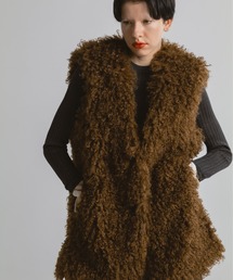 CRINPED BOA VEST