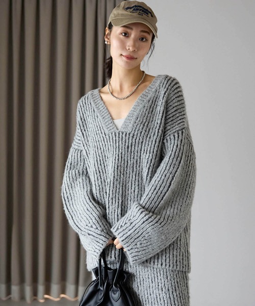 セール】オーバーサイズ畦編みVネックニット（ニット/セーター