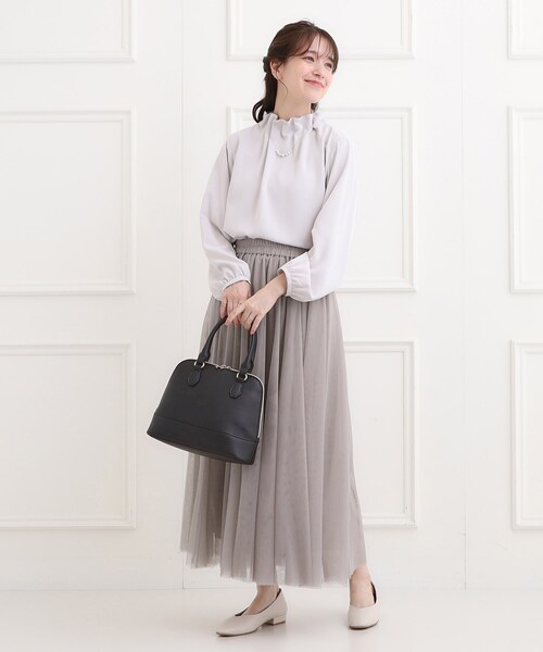 SHOO・LA・RUE（シューラルー）の「【洗濯機可】セレモニーからデイリーまで ふんわり軽やか チュールギャザースカート（スカート・レディース・ライトベージュ/ブラック/グレー系その他・00）」の6枚目の写真